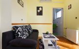 Large Bougainvillea apartment in Podstrana