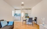 Beautiful Apartment with Pool & Sauna