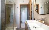 Charming family apartment in Podstrana