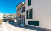 Charming family apartment in Podstrana